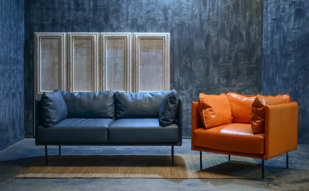 OxFord Sleek 2 Seater Leather Couch - Image 2
