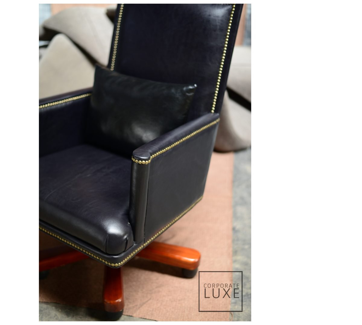Royal Classic Office Chair – Luxury Heavy-Duty Executive Seating - Image 4