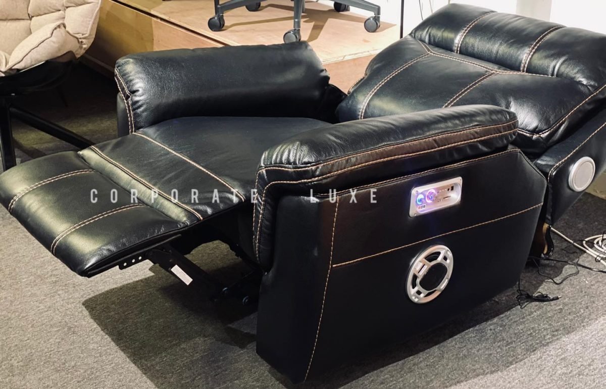 Luxe Recliner Royal - Image 9