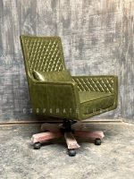 Zephyre Executive Office Chair – Luxury High-Back Seating - Image 4