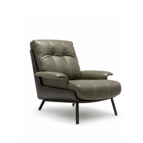 Comfy Chair Verona Lounge Chair with Wide Cushioned Seat